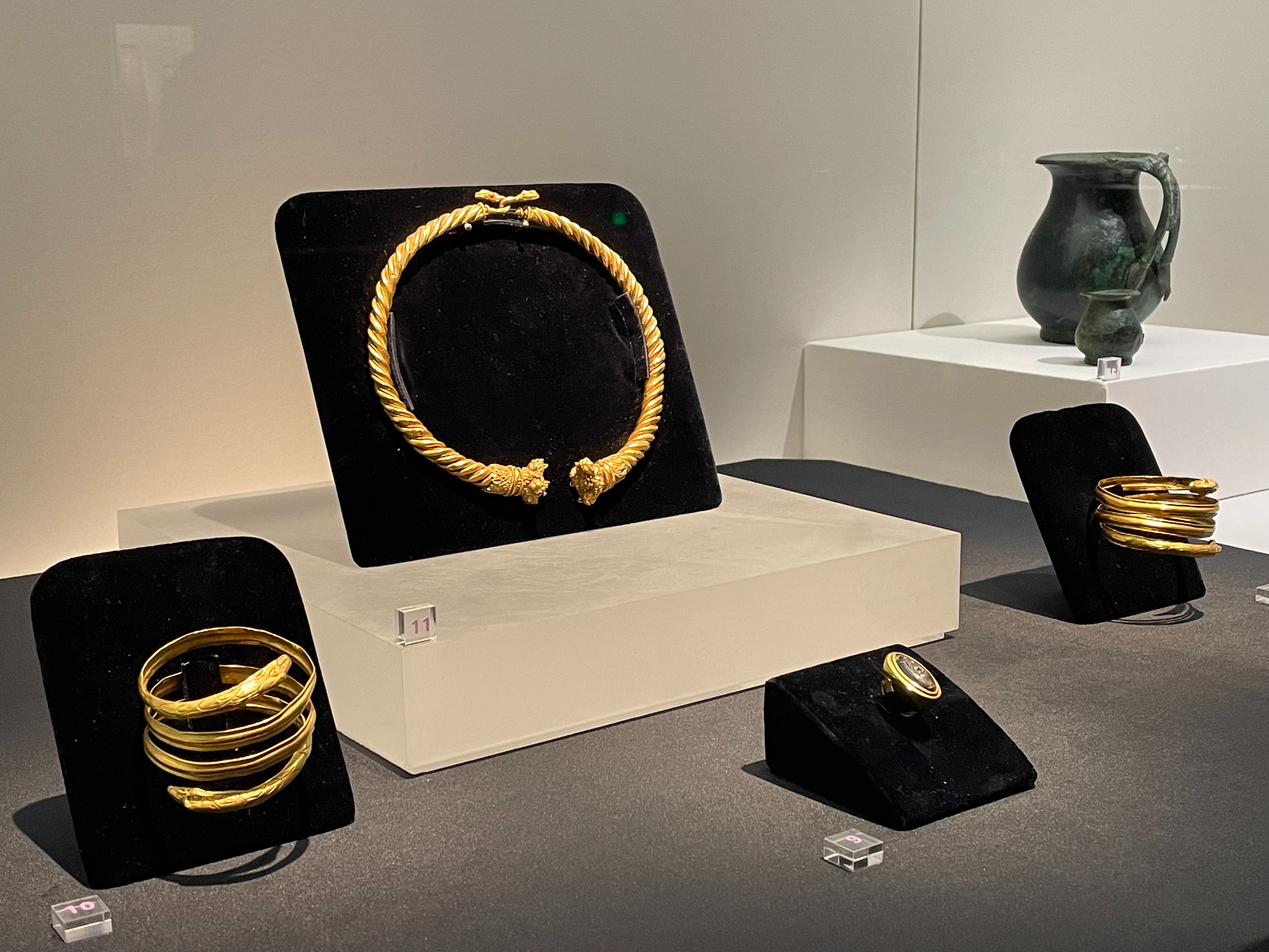 辽博新展再现古罗马女性生活