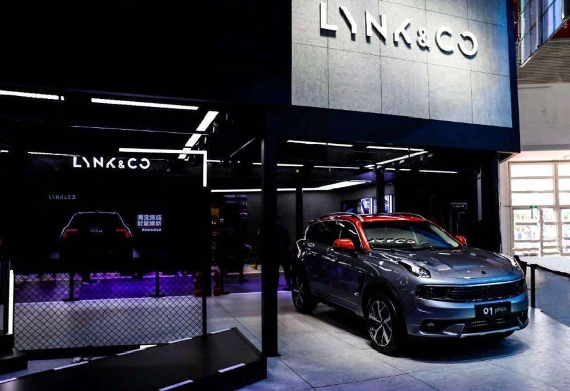 科威特汽车世界展开幕