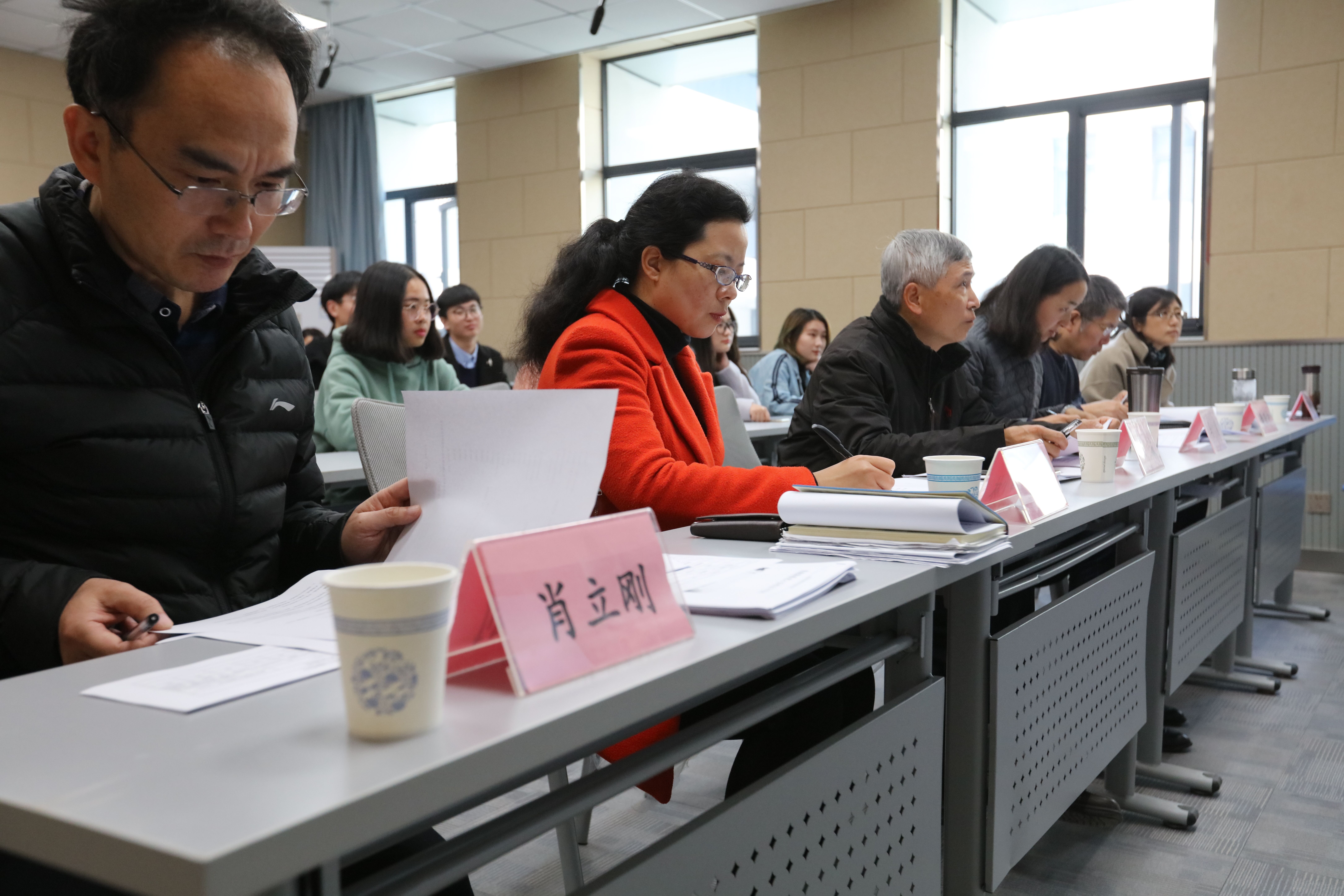多国举办中文比赛 选手展才华促交流