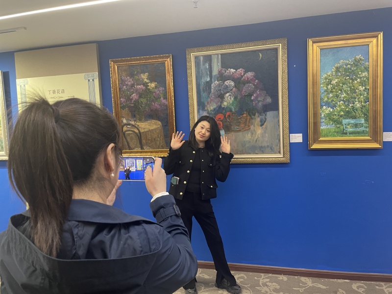 走进俄罗斯当代艺术大师经典作品展