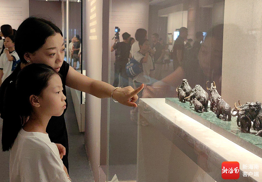 走进俄罗斯当代艺术大师经典作品展