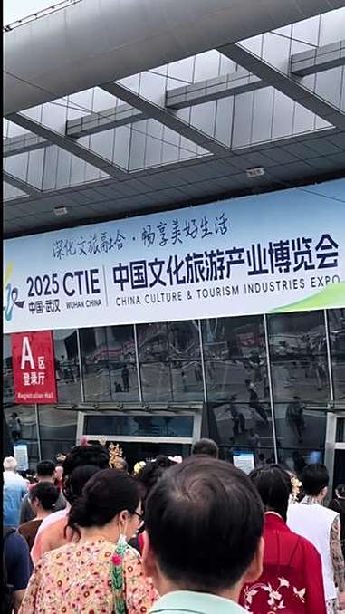 2025山东清洁能源产业博览会|潘风国：中国华能形成了“压水堆加高温气冷堆”双轮驱动发展的新格局